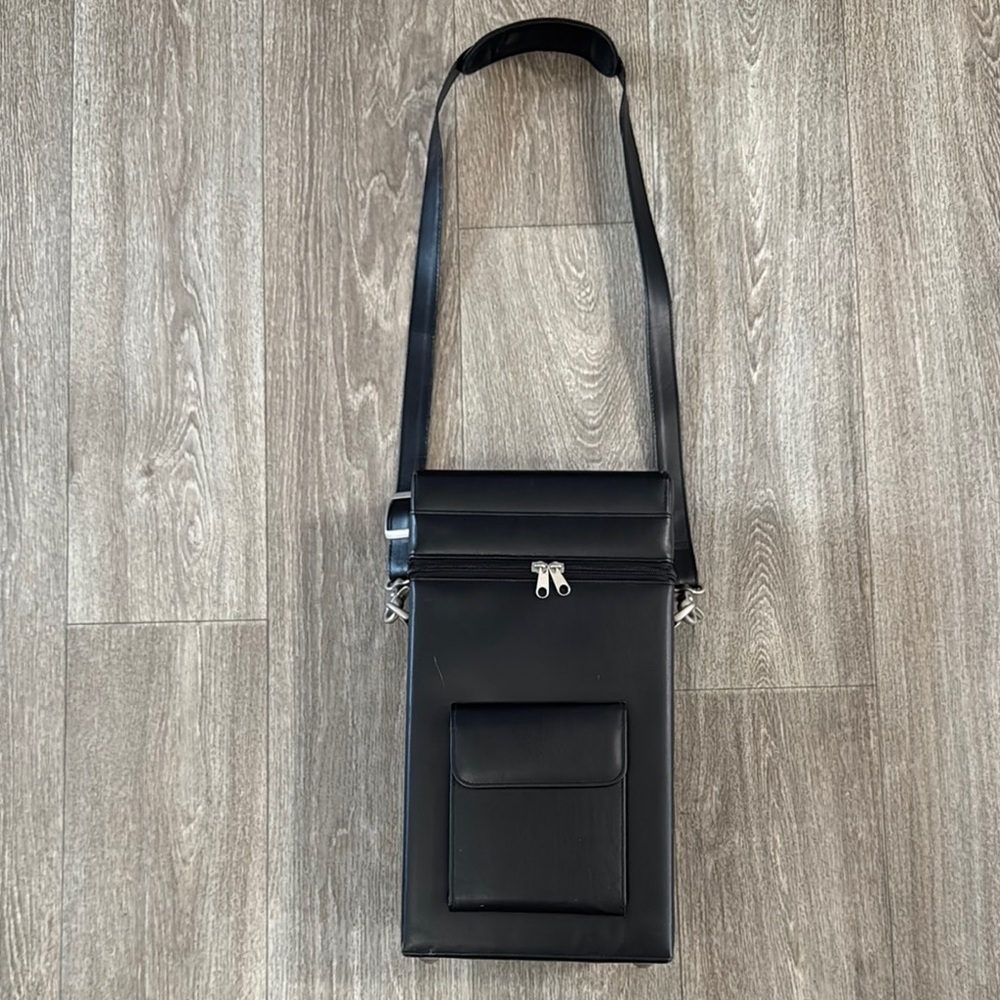 Royce New York leather double wine carrying case, as is